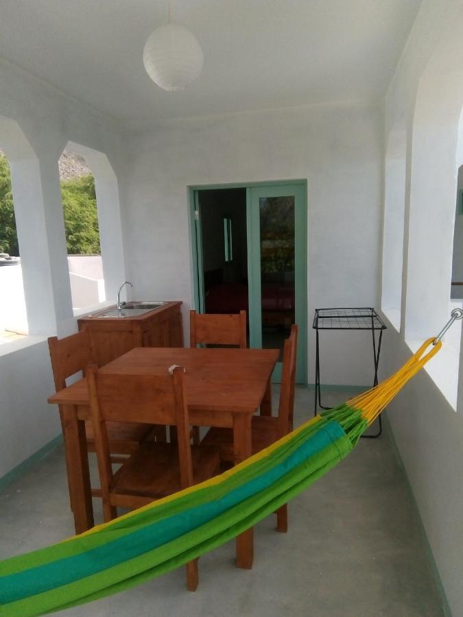 Bed and Breakfast Casa Baobab Seladinha Экстерьер фото